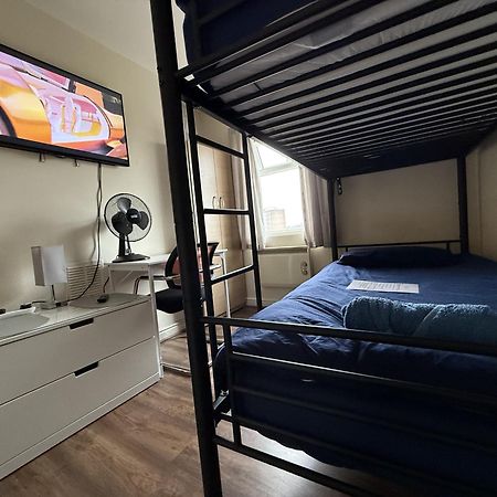 Upton Park - House Apartment London Bagian luar foto