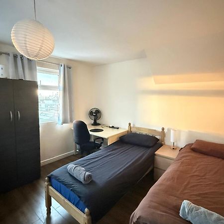 Upton Park - House Apartment London Bagian luar foto