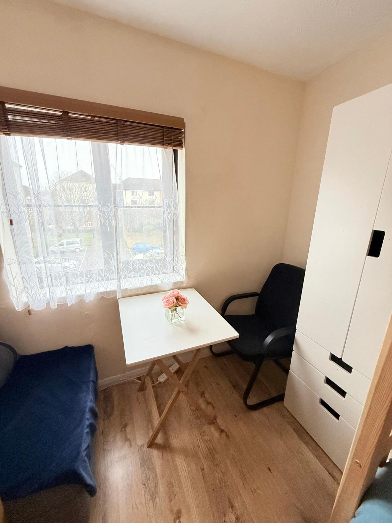 Upton Park - House Apartment London Bagian luar foto