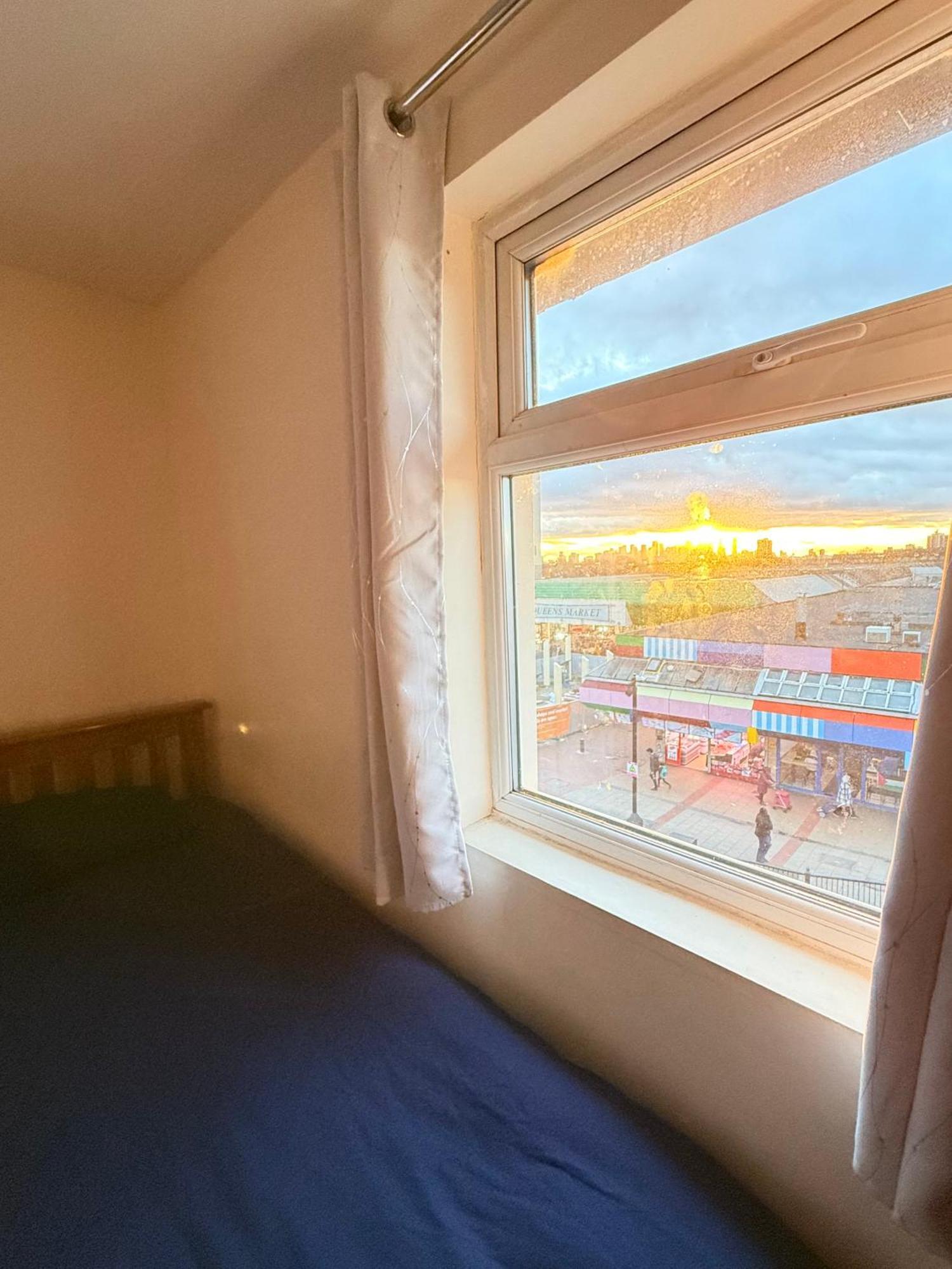 Upton Park - House Apartment London Bagian luar foto